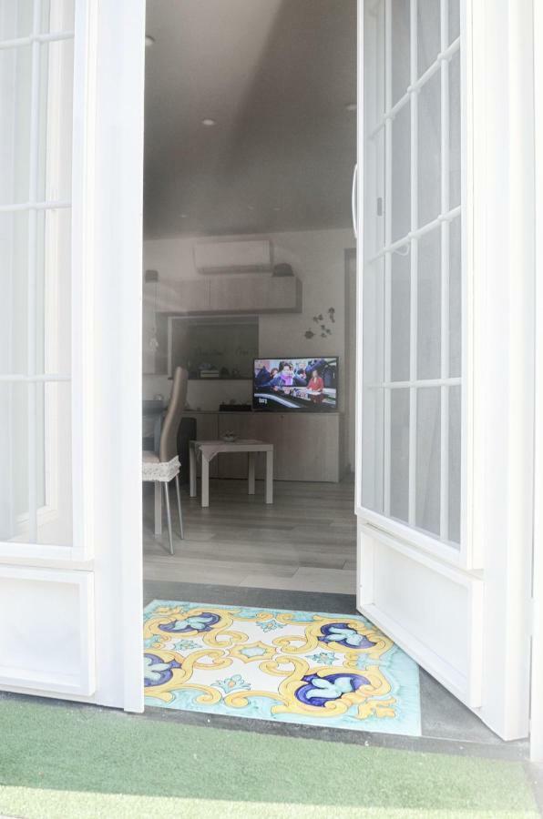 Il Capriccio Di Maria Guest House Vietri Luaran gambar